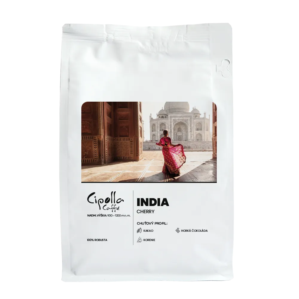 India Cherry  Robusta s tónmi kakaa, horkej čokolády a mohutným telom.